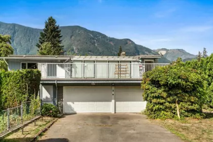 Outdoor Deck Photo of 720 Coquihalla Street, Hope, BC