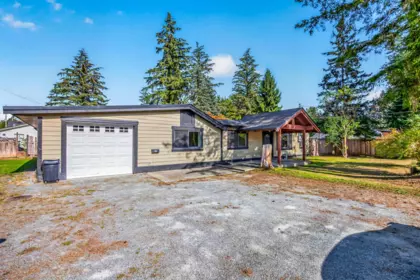 11078 Princess Street, Maple Ridge, BC, Maple Ridge — Single Family Residence for sale