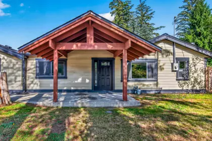 11078 Princess Street, Maple Ridge, BC, Maple Ridge — Single Family Residence for sale
