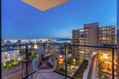 1004 135 E 13th Street, North Vancouver, BC, North Vancouver — Apartment/Condo for sale