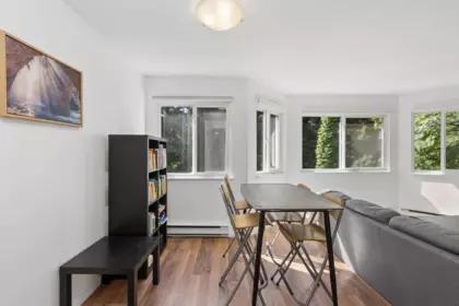 Breakfast Nook Photo of 405 9880 Manchester Drive, Burnaby, BC