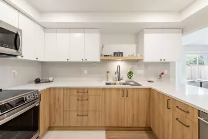 Loft / Bonus Room Photo of 880 164a Street, Surrey, BC