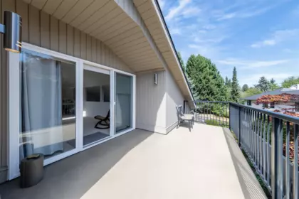 Outdoor Kitchen Photo of 880 164a Street, Surrey, BC