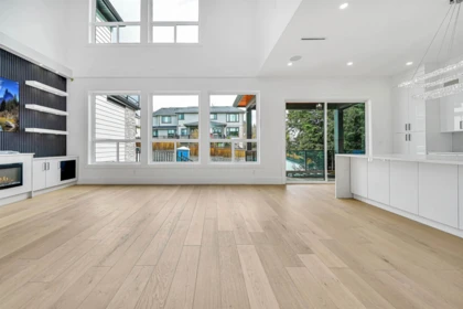 Kitchen Photo of 5468 184 Street, Surrey, BC