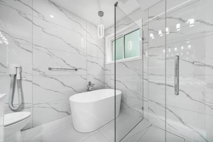 Primary Bathroom Photo of 5468 184 Street, Surrey, BC