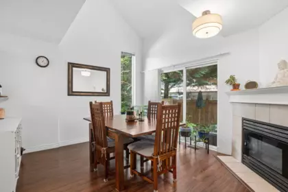Kitchen Photo of 30 16155 82 Avenue, Surrey, BC