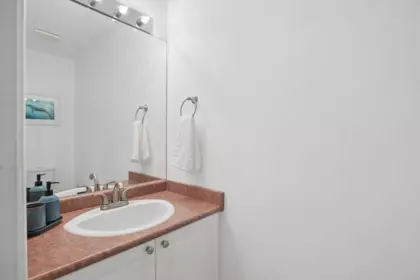 Primary Bathroom Photo of 30 16155 82 Avenue, Surrey, BC