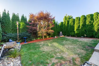 Breakfast Nook Photo of 13347 236 Street, Maple Ridge, BC
