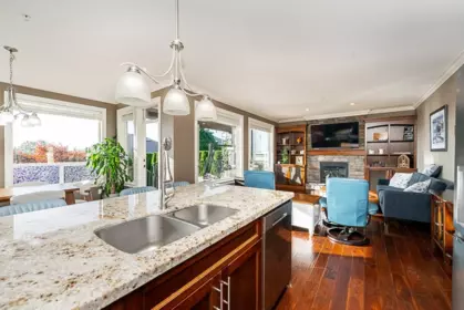 Family Room Photo of 13347 236 Street, Maple Ridge, BC