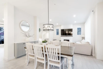 Breakfast Nook Photo of 31567 Montgomery Place, Mission, BC