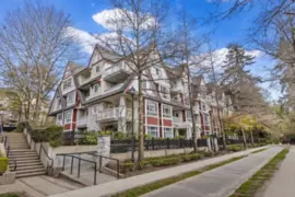 322 6833 Village Green, Burnaby, BC