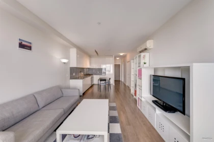 Kitchen Photo of 417 9311 Alexandra Road, Richmond, BC