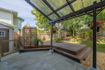 Garden / Landscaping Photo of 18693 56a Avenue, Surrey, BC