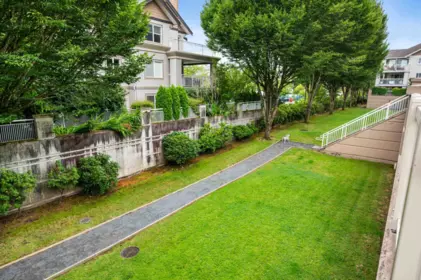 Garden / Landscaping Photo of 213 19750 64 Avenue, Langley, BC