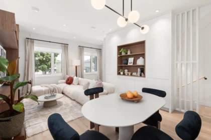 4 2240 E 40th Avenue, Vancouver, BC, Vancouver — Half Duplex for sale