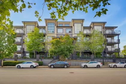 209 20630 Douglas Street, Langley, BC, Langley — Apartment/Condo for sale