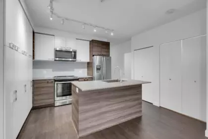 304 13963 105 Boulevard, Surrey, BC, Surrey — Apartment/Condo for sale