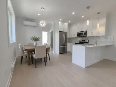 110 8233 Williams Road, Richmond, BC, Richmond — Townhouse for sale