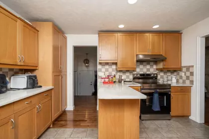 Breakfast Nook Photo of 8448 154 Street, Surrey, BC