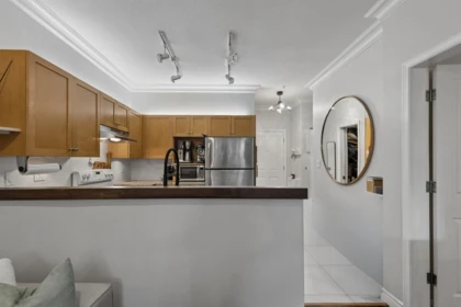 Primary Bathroom Photo of 101 1675 W 10th Avenue, Vancouver, BC
