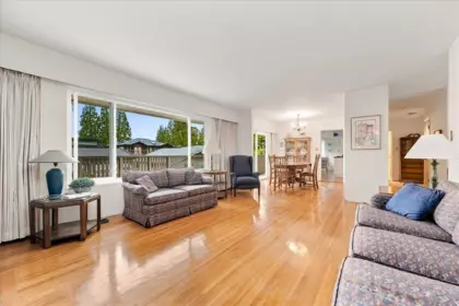Living Room Photo of 4295 Nottingham Road, North Vancouver, BC