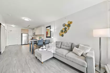 304 13303 Central Avenue, Surrey, BC, Surrey — Apartment/Condo for sale