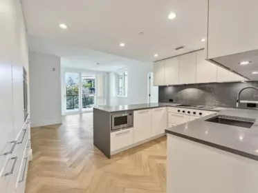 203 4685 Cambie Street, Vancouver, BC, Vancouver — Apartment/Condo for sale