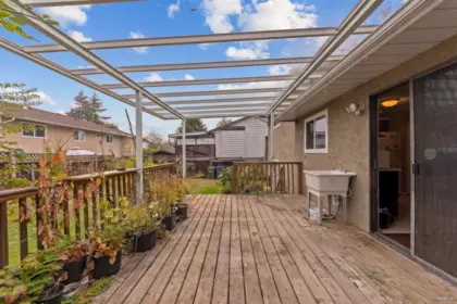 13565 67 Avenue, Surrey, BC, Surrey — Single Family Residence for sale