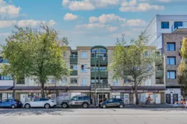 211 868 Kingsway, Vancouver, BC