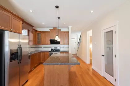 7273 192a Street, Surrey, BC, Surrey — Single Family Residence for sale