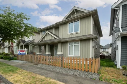 10115 240a Street, Maple Ridge, BC, Maple ridge — Single Family Residence for sale
