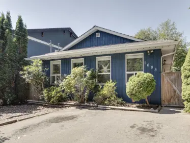 1085 Northridge Drive, Squamish, BC, Squamish — Single Family Residence for sale