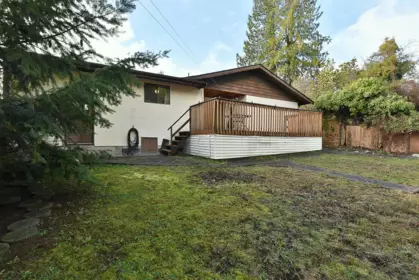 760 Brookside Place, Gibsons, BC, Gibsons — Single Family Residence for sale
