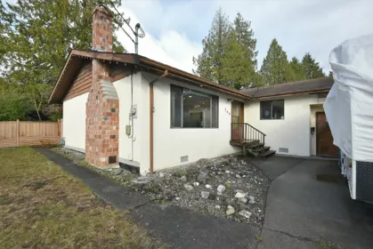 760 Brookside Place, Gibsons, BC, Gibsons — Single Family Residence for sale