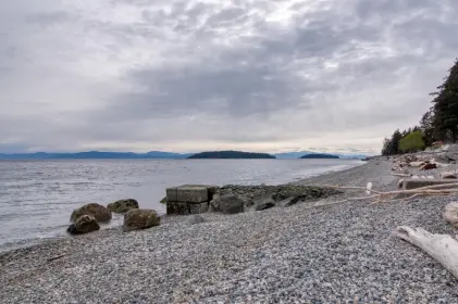 203 5470 Inlet Avenue, Sechelt, BC, Sechelt — Apartment/Condo for sale