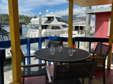 F9 1525 Coal Harbour Quay, Vancouver, BC, Vancouver — Single Family Residence for sale