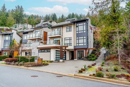 2991 Burfield Place, West Vancouver, BC, West vancouver — Half Duplex for sale