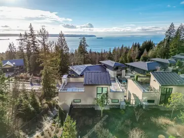 2991 Burfield Place, West Vancouver, BC, West vancouver — Half Duplex for sale