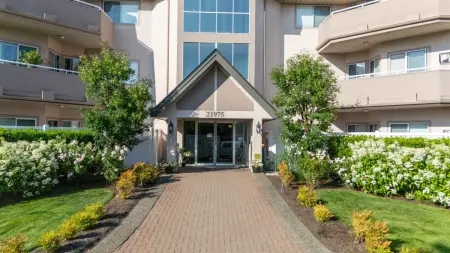 115 21975 49 Avenue, Langley, BC, Langley — Apartment/Condo for sale