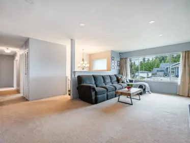 8092 18th Avenue, Burnaby, BC, Burnaby — Single Family Residence for sale