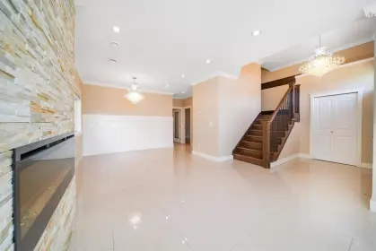 6750 Brantford Avenue, Burnaby, BC, Burnaby — Half Duplex for sale