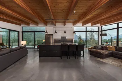 2232 Crumpit Woods Drive, Squamish, BC, Squamish — Single Family Residence for sale