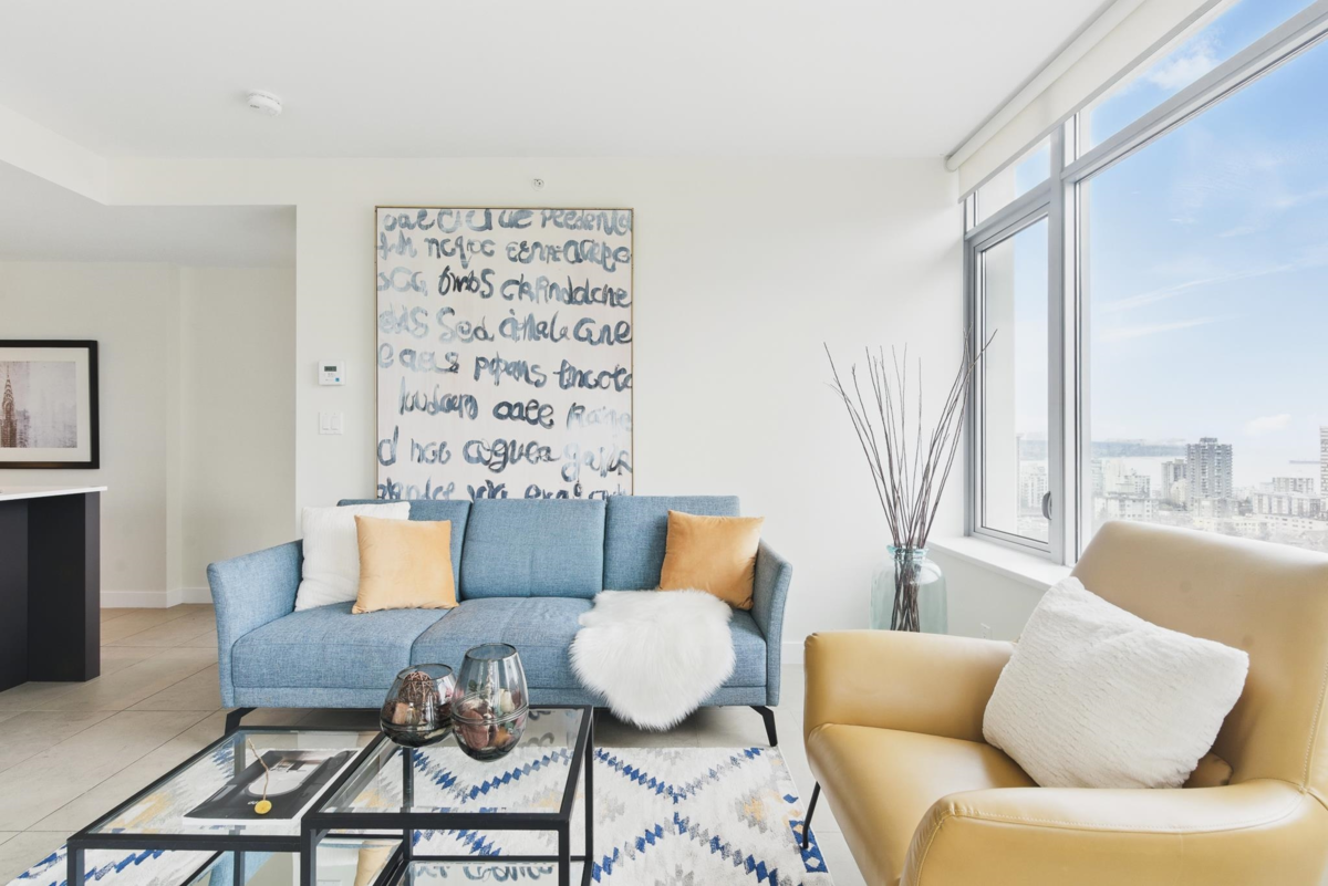 Dining Area Photo of 2306 1028 Barclay Street, Vancouver, BC