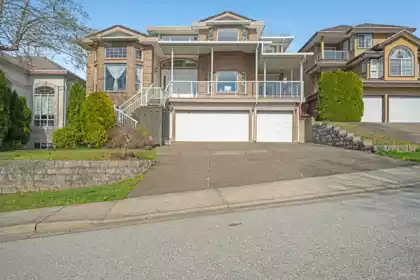 2551 Sapphire Place, Coquitlam, BC, Westwood Plateau — 5 bed single family residence for sale