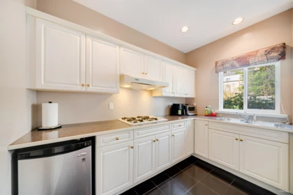 Laundry Room Photo of 2551 Sapphire Place, Coquitlam, BC