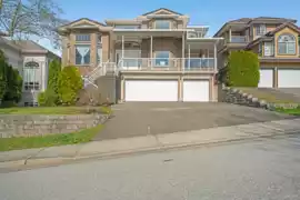 2551 Sapphire Place, Coquitlam, BC