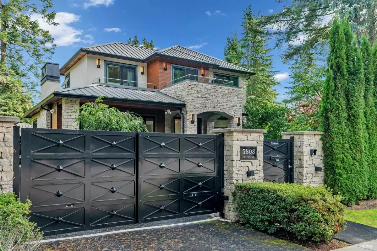Exterior Rear Photo of 5808 Crown Street, Vancouver, BC