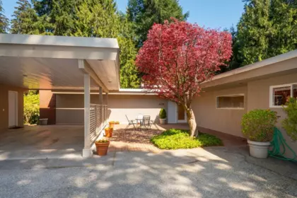 4136 Virginia Crescent, North Vancouver, BC, North vancouver — Single Family Residence for sale