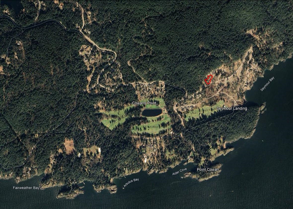 Garage Interior Photo of 818 Mcintosh Lane, Bowen Island, BC