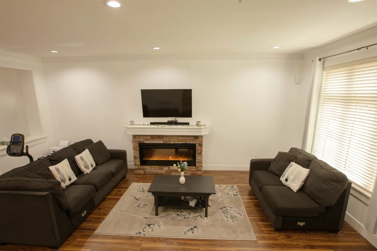 Dining Area Photo of 21145 77b Avenue, Langley, BC